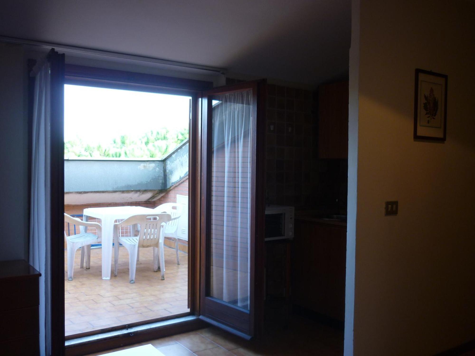 Eur Nir Lejlighedshotel 3*